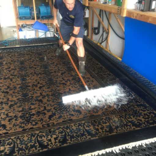 Clean Services - Rug Washing